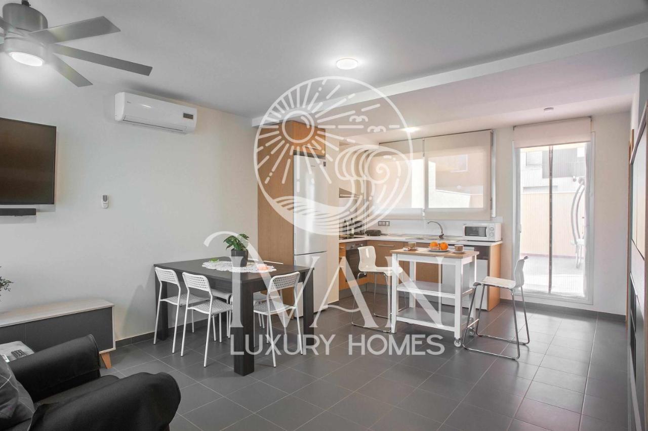 Casa Oromar Ivan Luxury Homes Chalet Adosado โอโรเปซาเดลมาร์ ภายนอก รูปภาพ