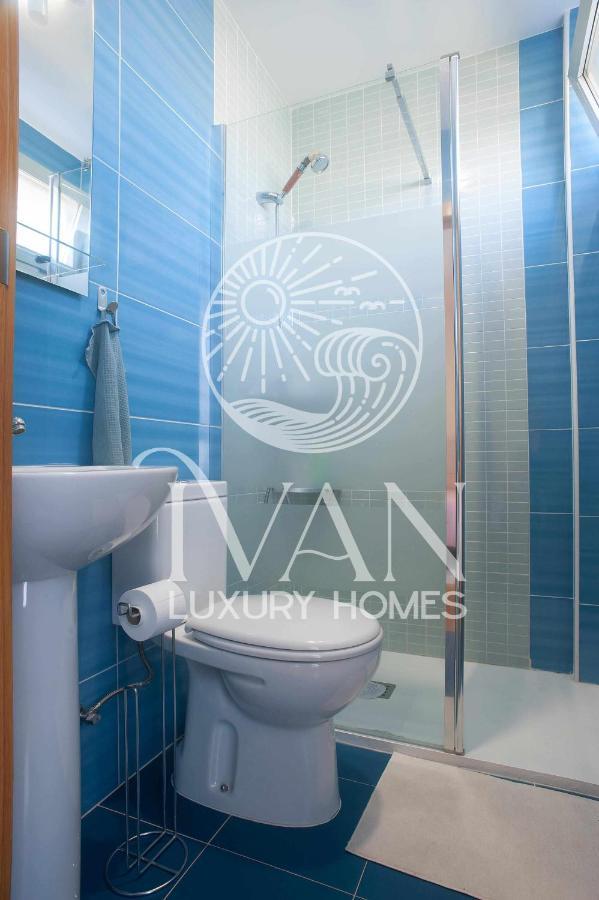 Casa Oromar Ivan Luxury Homes Chalet Adosado โอโรเปซาเดลมาร์ ภายนอก รูปภาพ